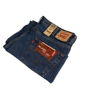 Levi's 550 Relaxed Fit Dark Stonewash Blue Denim Jeans 40x32